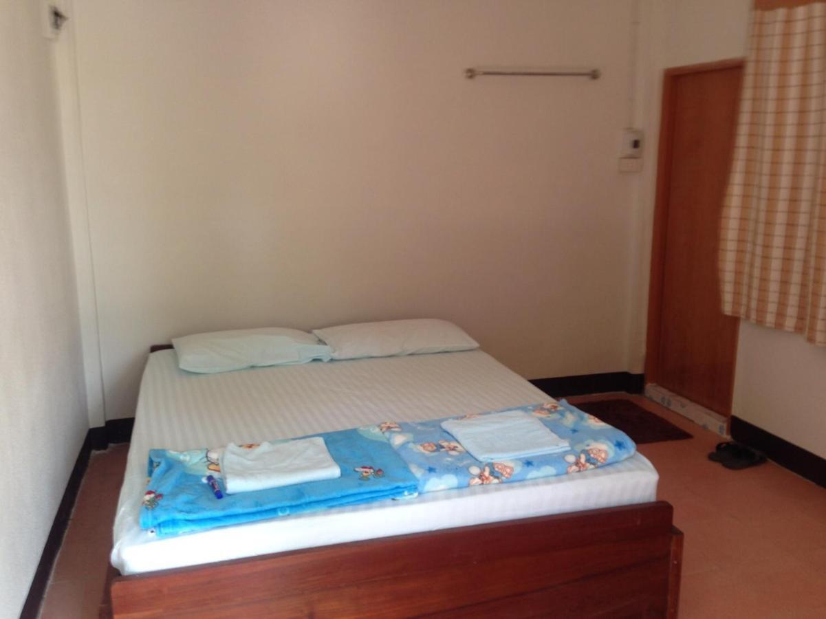 Pimpa House Hotell Ban Hua Nam Mae Sakut Exteriör bild
