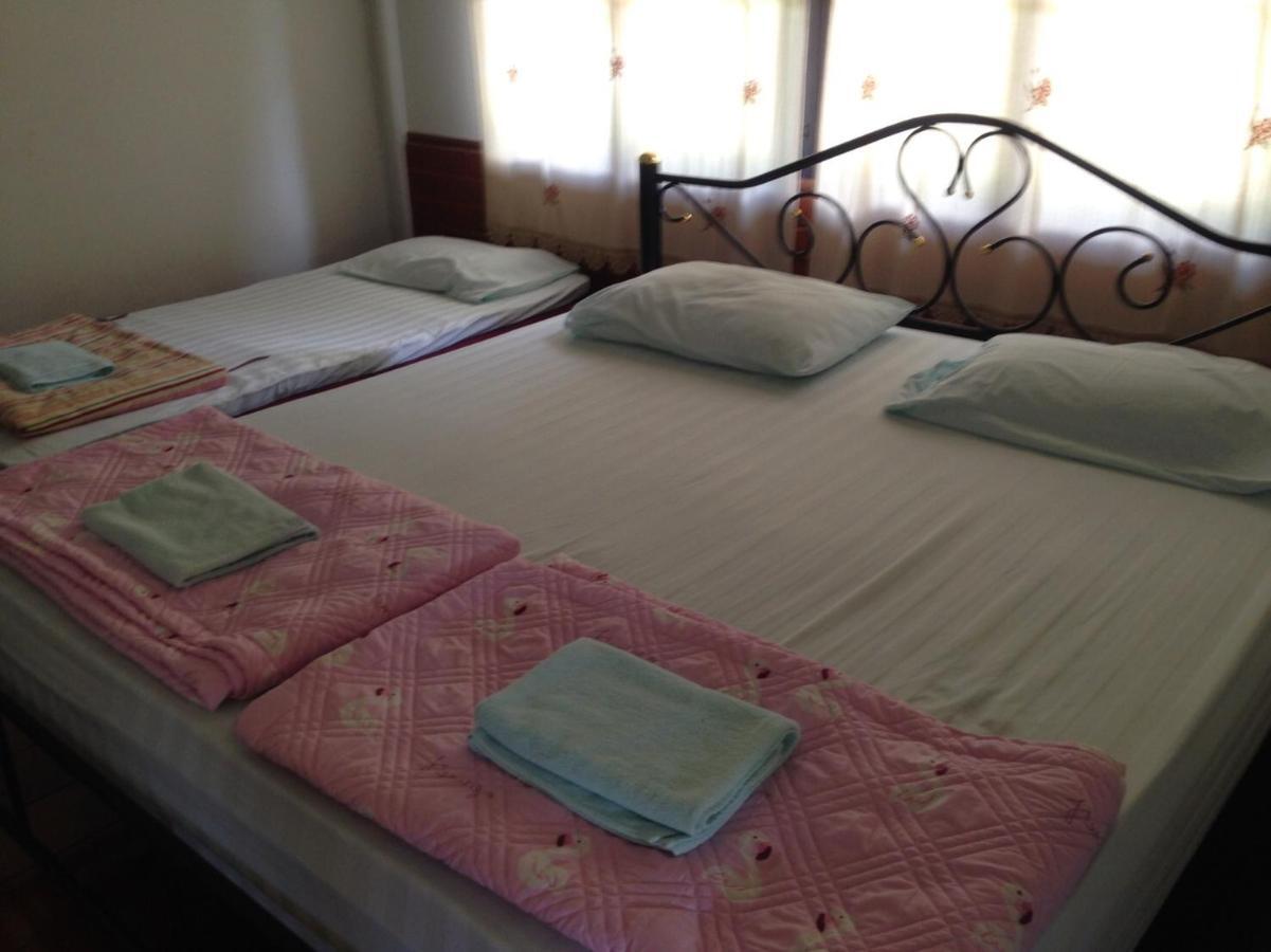 Pimpa House Hotell Ban Hua Nam Mae Sakut Exteriör bild